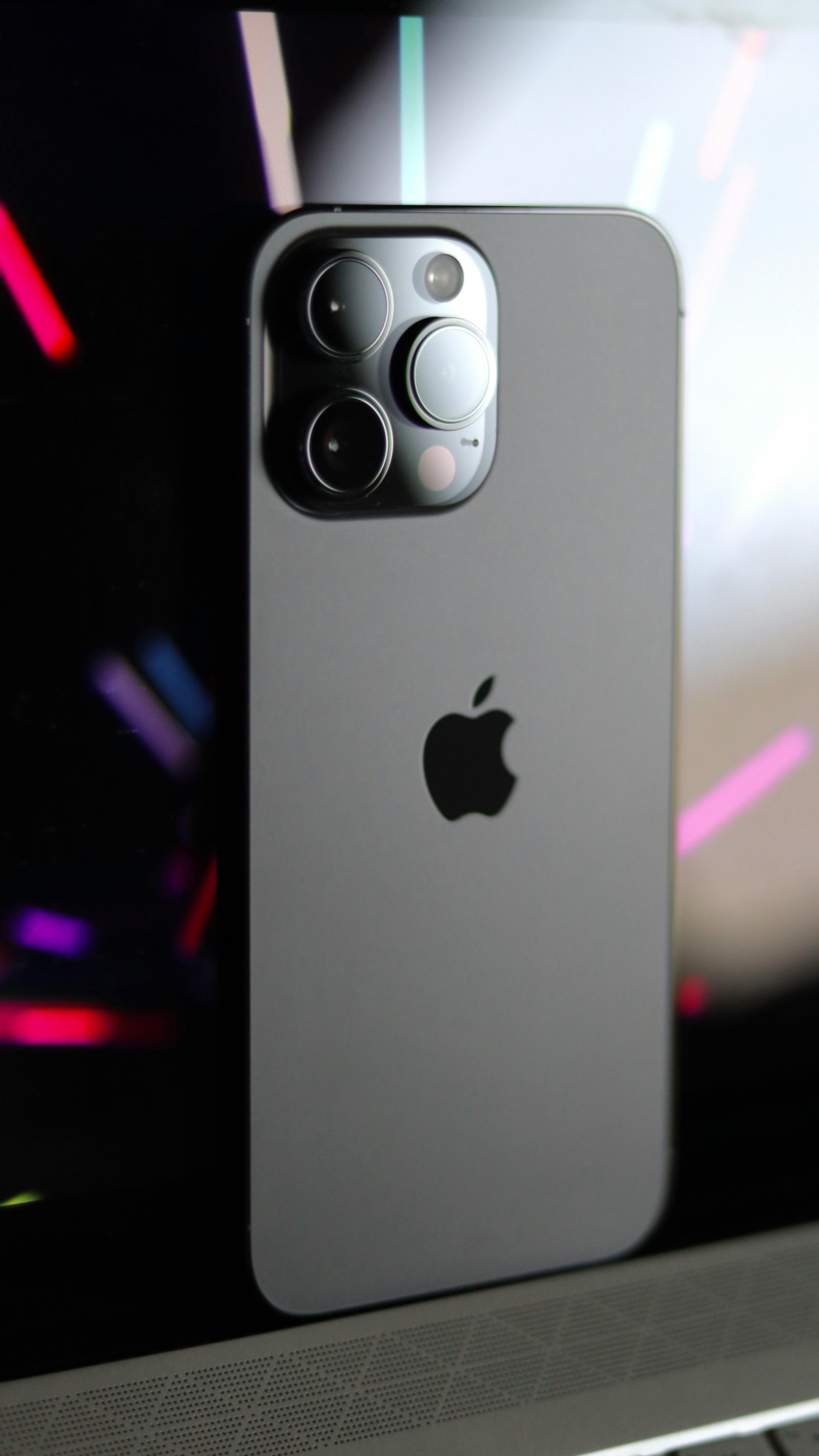 iPhone 16 Pro