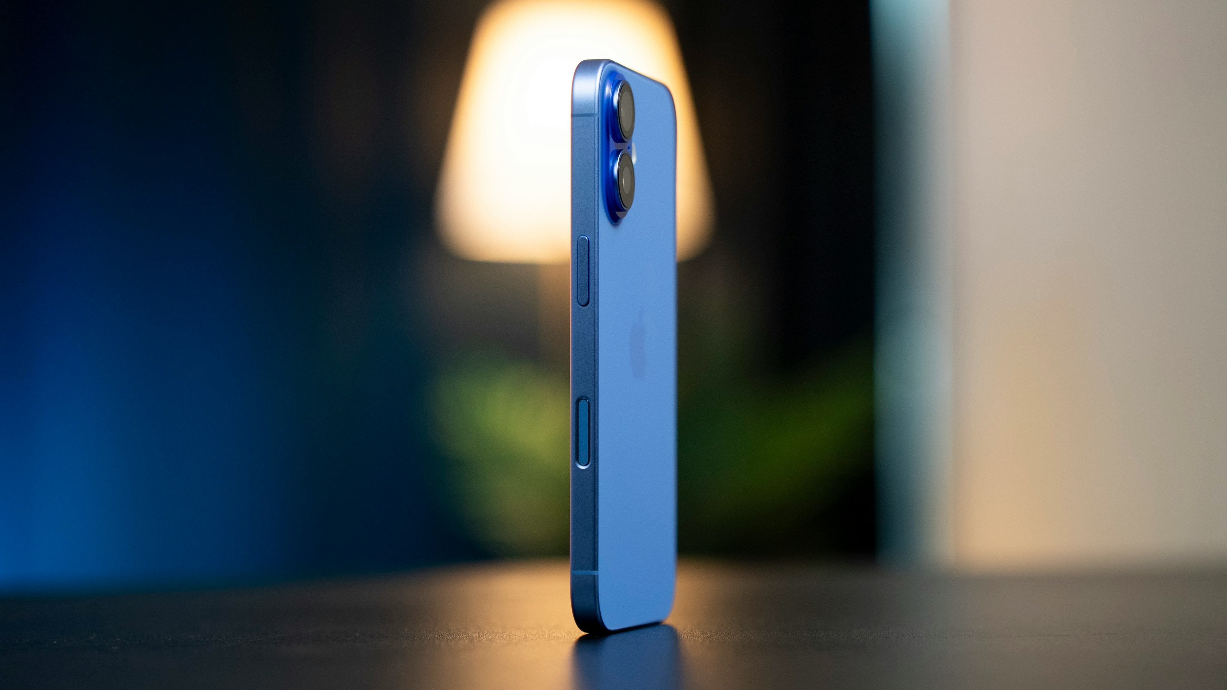 iPhone 17